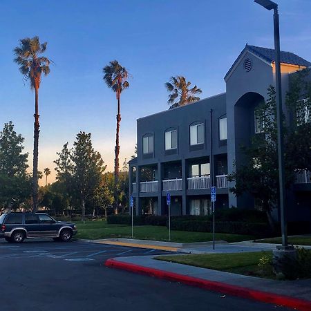 Surestay Hotel By Best Western Ontario Airport Εξωτερικό φωτογραφία