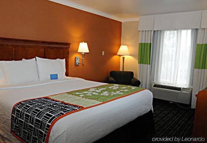 Surestay Hotel By Best Western Ontario Airport Εξωτερικό φωτογραφία