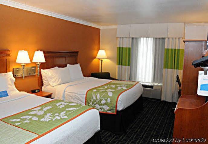 Surestay Hotel By Best Western Ontario Airport Εξωτερικό φωτογραφία