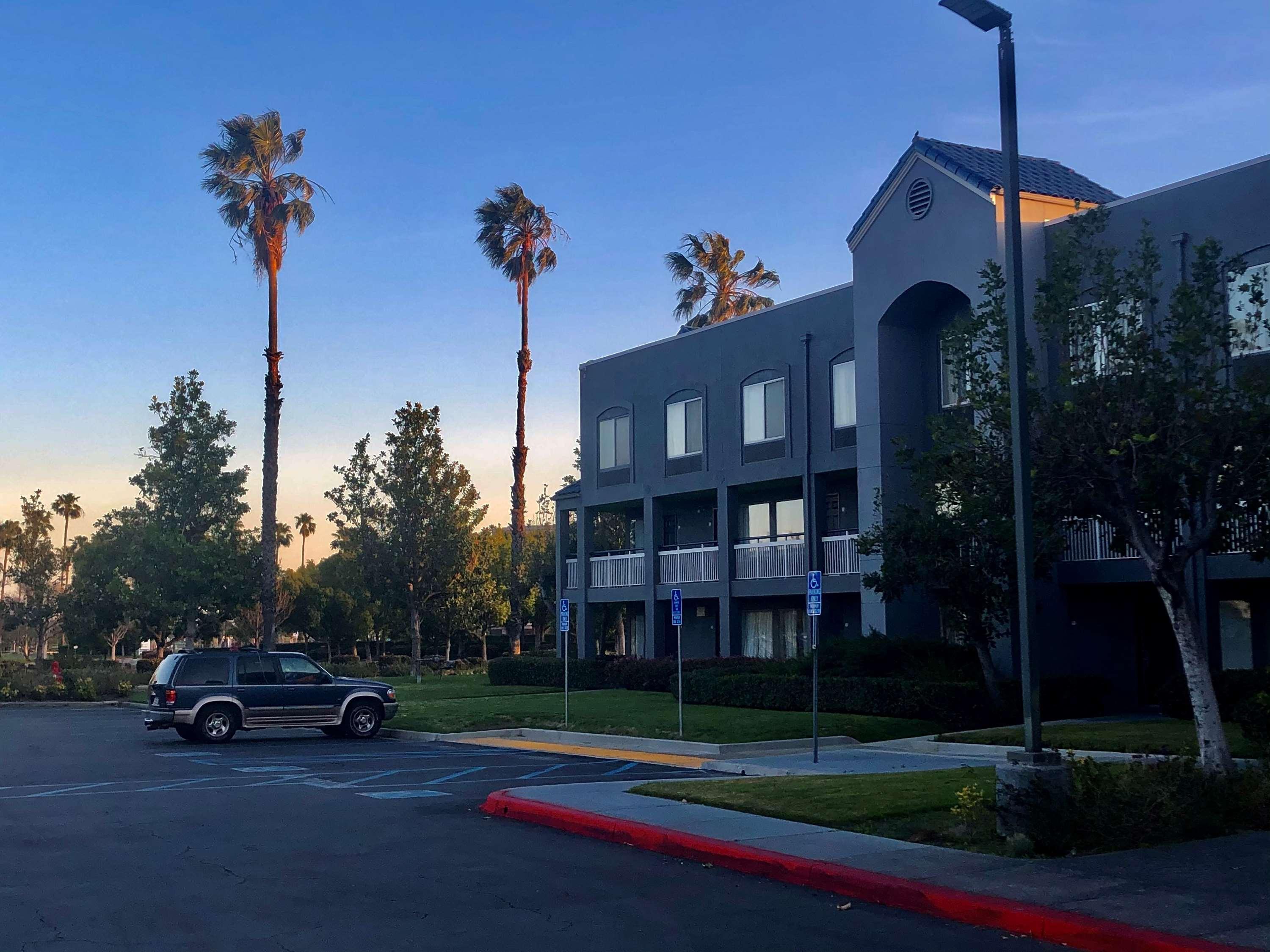 Surestay Hotel By Best Western Ontario Airport Εξωτερικό φωτογραφία